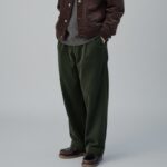 Lands’ End コーデュロイタックパンツ