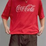Coca-Cola ロゴTシャツ