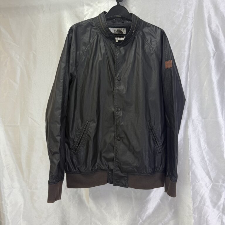 THE NORTH FACE ナイロンジャケット ブラック
