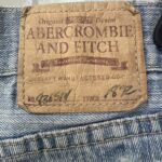 Abercrombie & Fitch アバクロ ダメージデニム