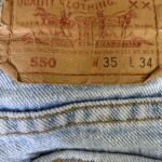 【90s】W35 / L34 Levi’s 550 デニムパンツ 革パッチ	